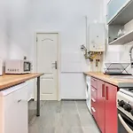 Quiet Spacious Near Old Town - Brezoianu 9 - Pumo * Bukarest
