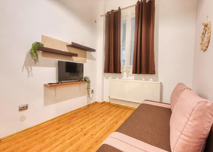 Apartament Quiet Spacious Near Old Town - Brezoianu 9 - Pumo Bucureşti